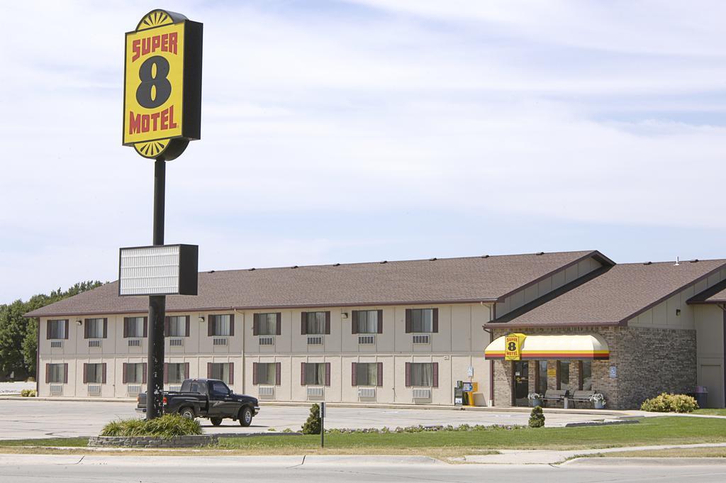 Super 8 By Wyndham Wayne Hotell Eksteriør bilde