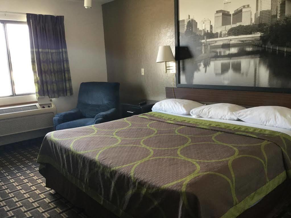 Super 8 By Wyndham Wayne Hotell Eksteriør bilde